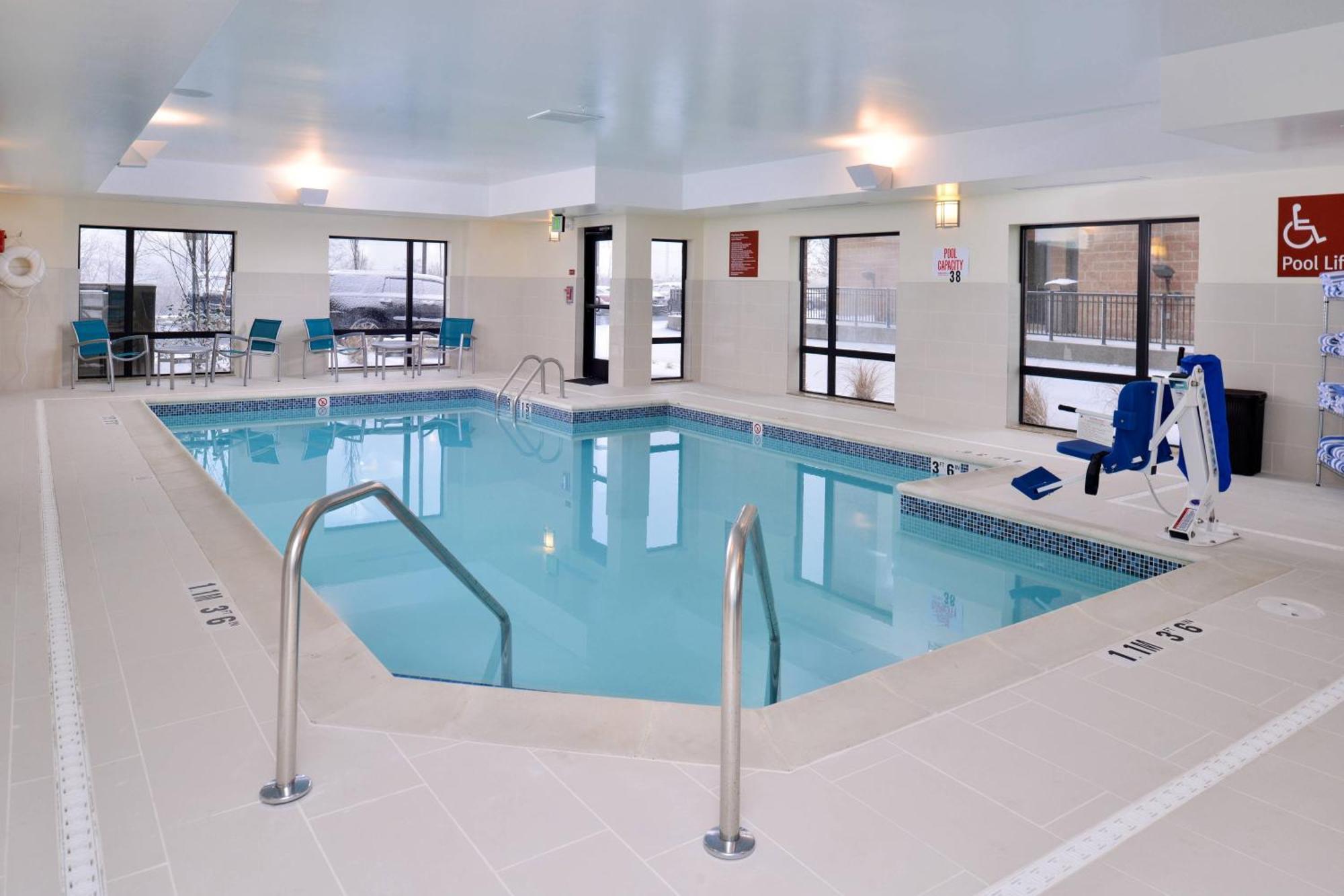 Towneplace Suites By Marriott Detroit Commerce Commerce Township Exterior foto