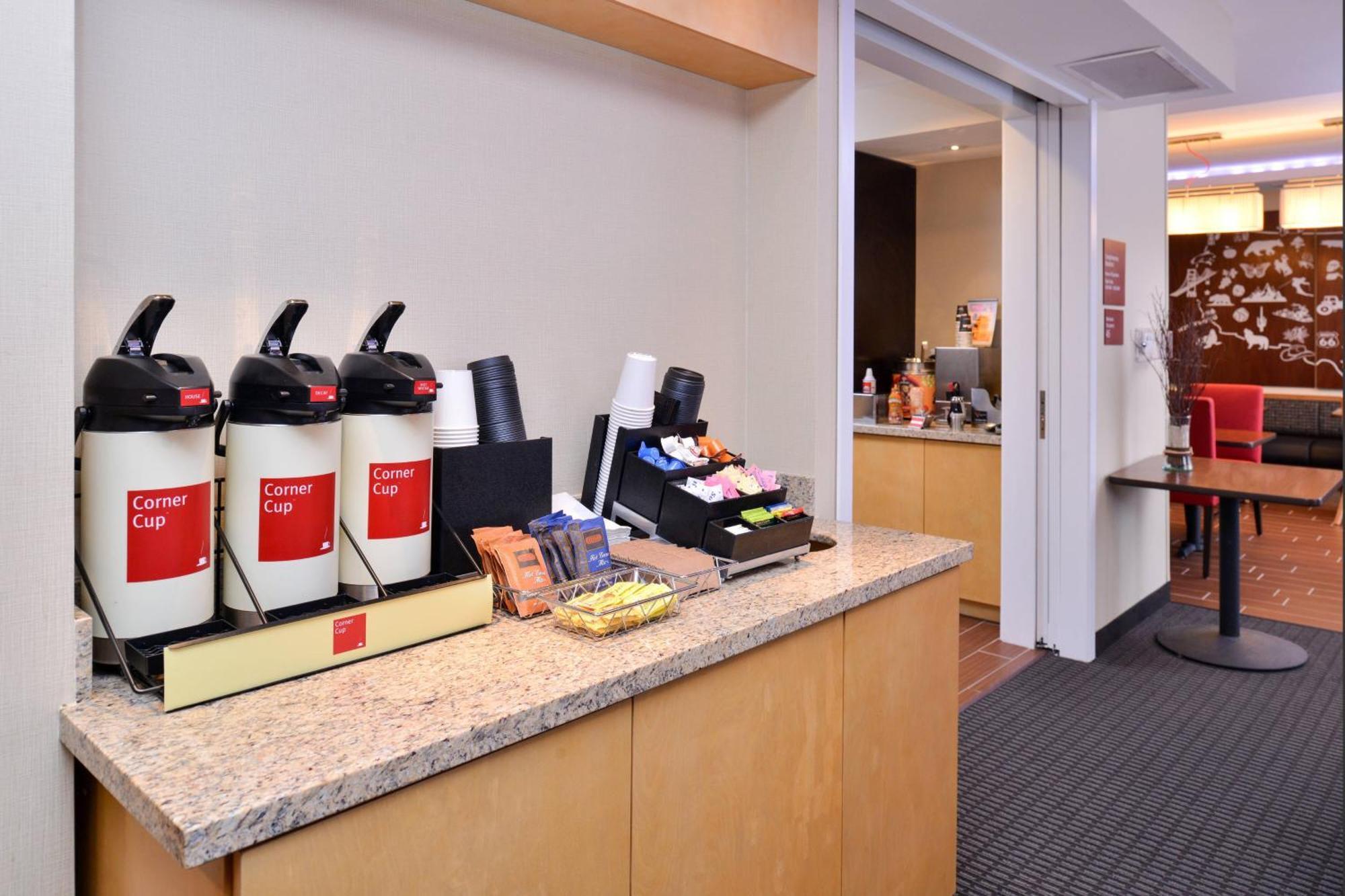 Towneplace Suites By Marriott Detroit Commerce Commerce Township Exterior foto